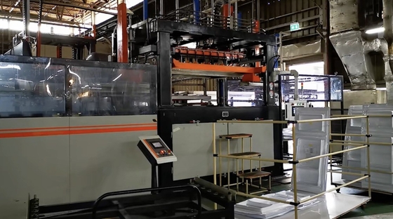 Kinteijskast de Enige Post van de ProductieLopende band Thermo het Vormen zich Machine